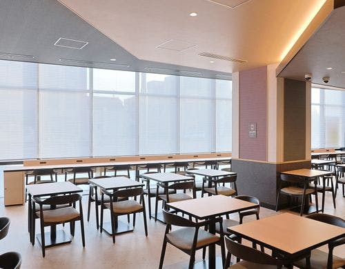 ◆朝食会場　レストラン「OASIS」