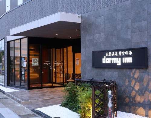 ◆ホテル玄関①