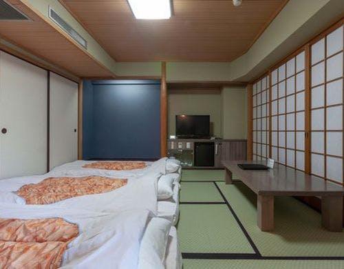 【尾道水道側】和室８畳（２～４名）