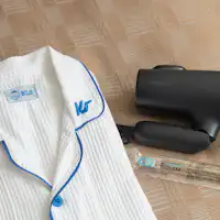 【สิ่งอำนวยความสะดวกและอุปกรณ์】ของใช้ภายในห้องพัก