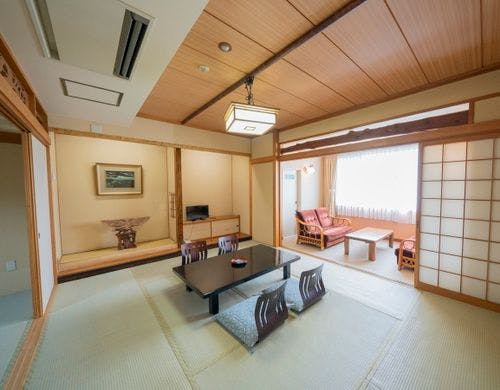 【コネクティングルーム】