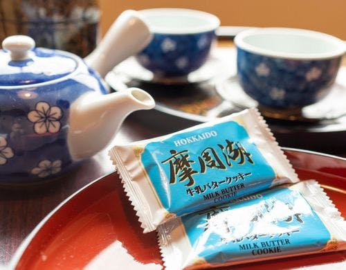 【客室】貴重品ボックスをご利用ください