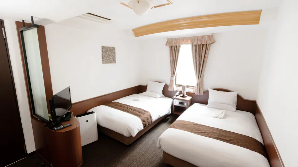 Toyo Hotel