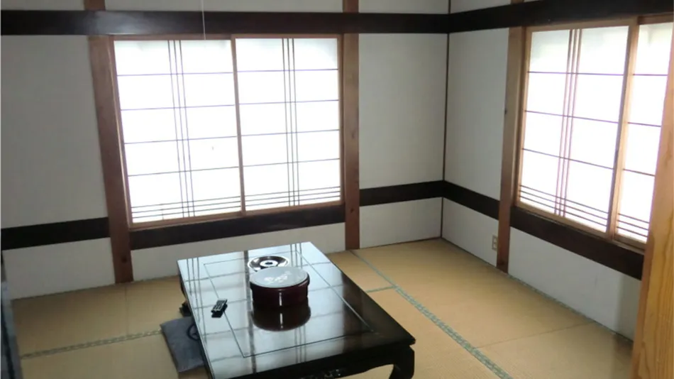 Onsen Minshuku Sakaeya