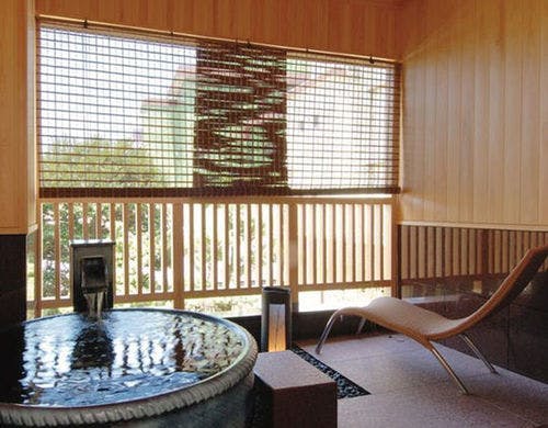 寝るのはベッドでもお布団でも・・