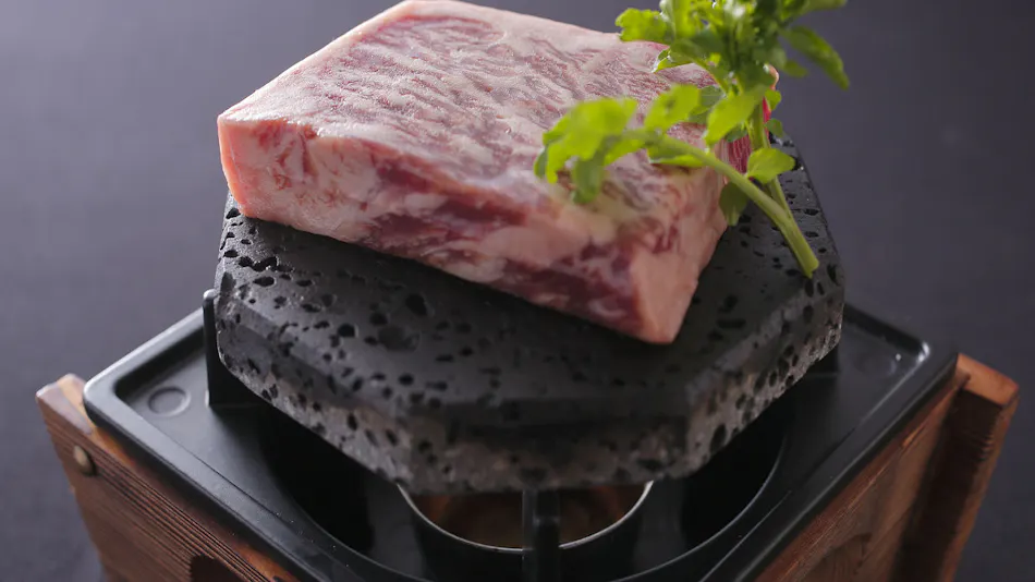 Nanairo no Kaze Hama no Michi Rinkouan