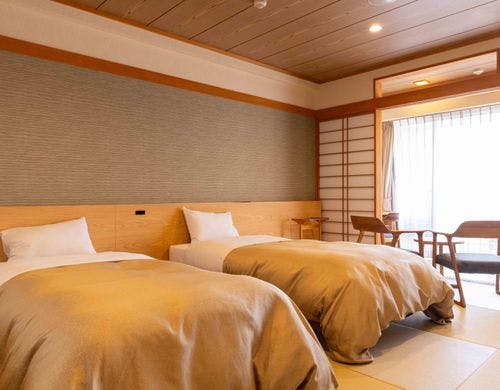 本館和モダン客室（定員4名）