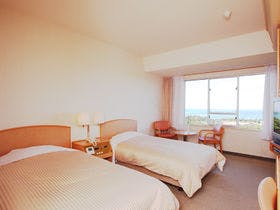 本部グリーンパークホテル