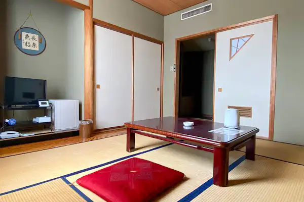 다다미 6장 일본식 방