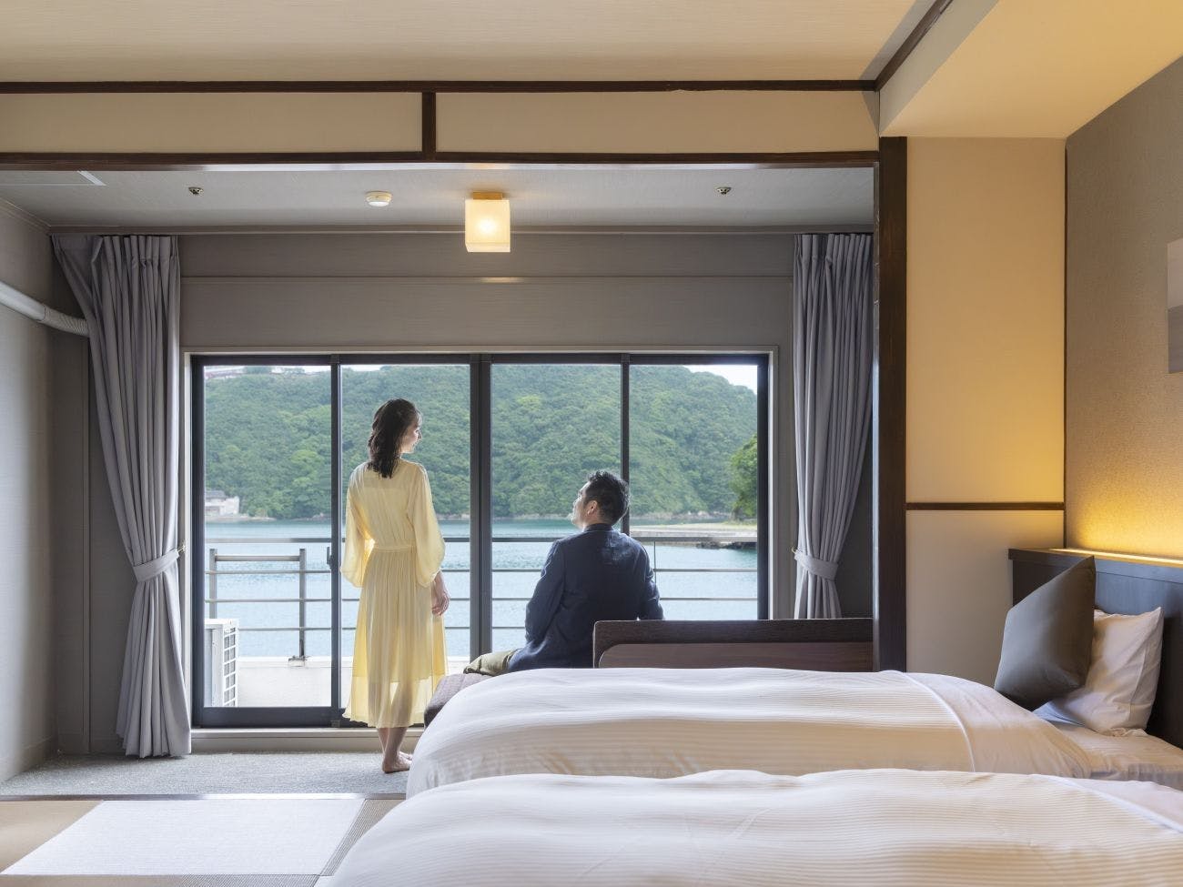 스탠다드 화 베드 트윈 실내 욕조 포함