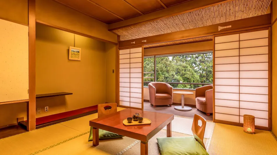 Ooedo Onsen Monogatari Premium Yamanaka Grand Hotel