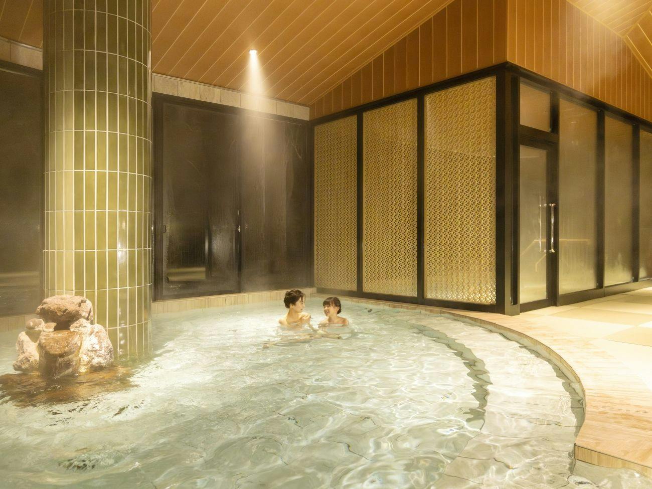 Ooedo Onsen Monogatari Premium Yamanaka Grand Hotel