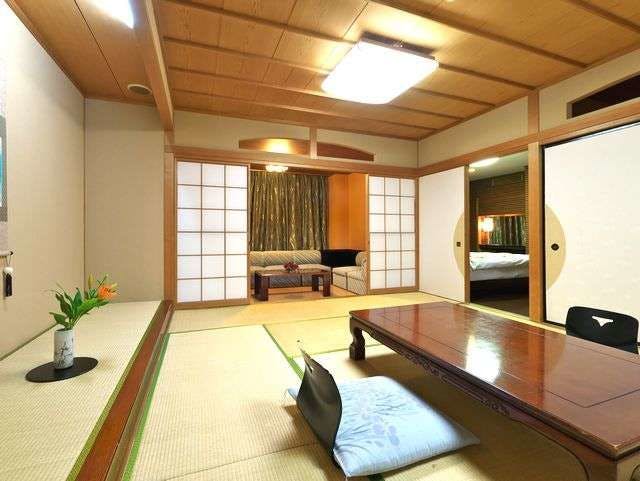 ห้องพัก ※ บางห้องมีเตียงให้บริการ.