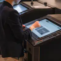 【1階】自動チェックイン機