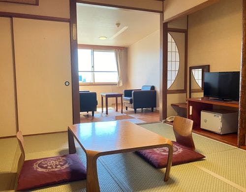 本館和室8畳（最上階）