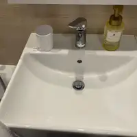 อ่างล้างหน้ากว้าง ขนาดใหญ่ ใช้งานสะดวก