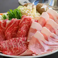 ชาบูชาบูเนื้อวัวซาโอะและหมูหิมะยามากาตะ