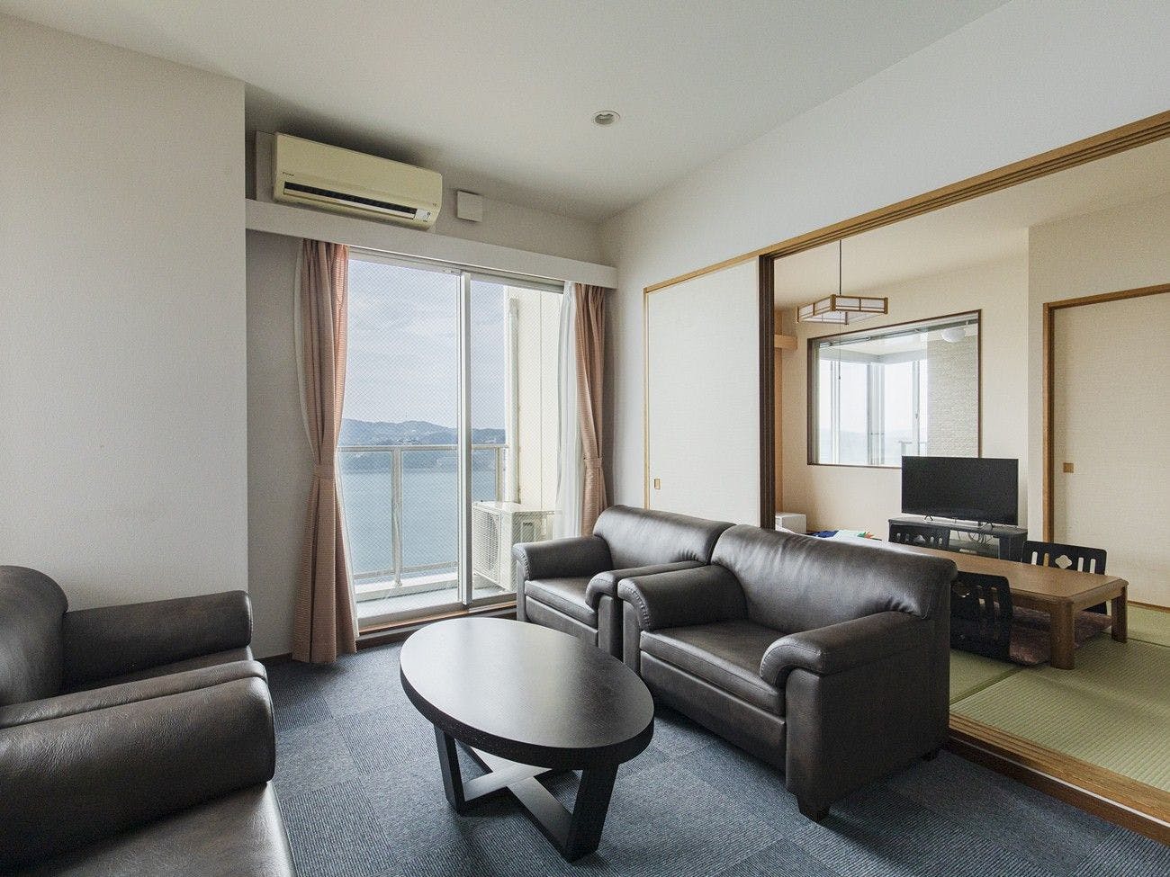 【อาคารทาวเวอร์ ชั้น 10】ห้องพักสไตล์ญี่ปุ่นและตะวันตกพร้อมน้ำพุร้อนชมวิว