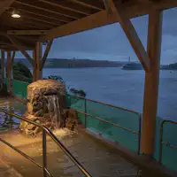 บ่อน้ำพุร้อนกลางแจ้ง