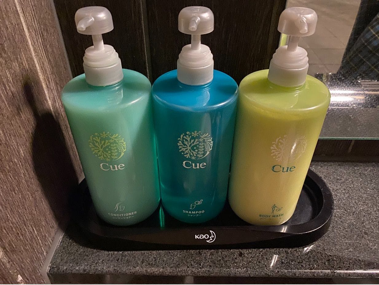 ห้องอาบน้ำรวม สิ่งอำนวยความสะดวกและอุปกรณ์