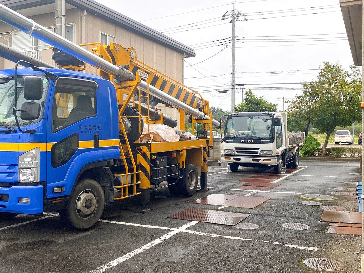 มีที่จอดรถฟรี รองรับรถขนาดใหญ่ได้