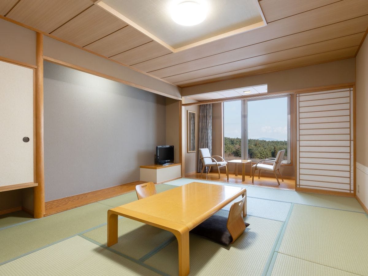 ห้องสไตล์ญี่ปุ่น 12 เสื่อทาทามิ ■ปลอดบุหรี่■