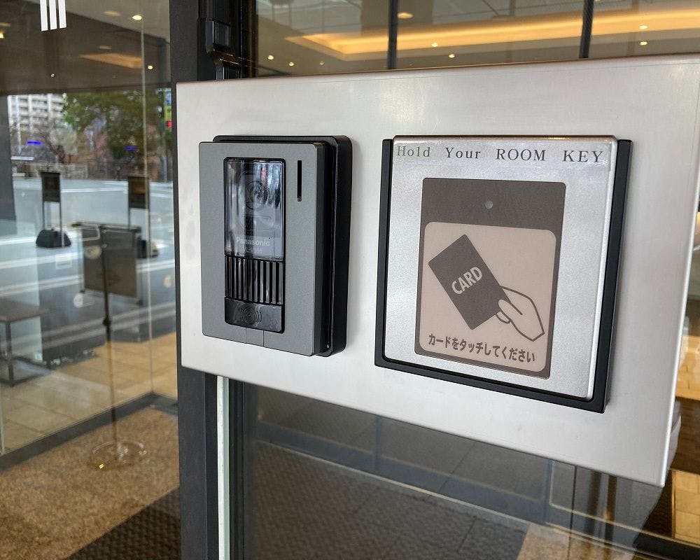 【อินเตอร์คอมทางเข้า】