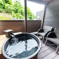 노천탕이 있는 스위트룸