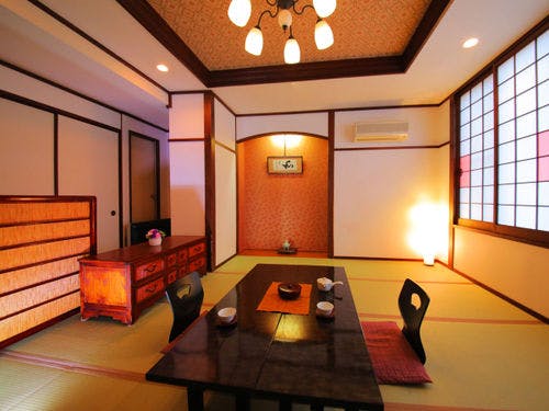 【13.5畳の和室】