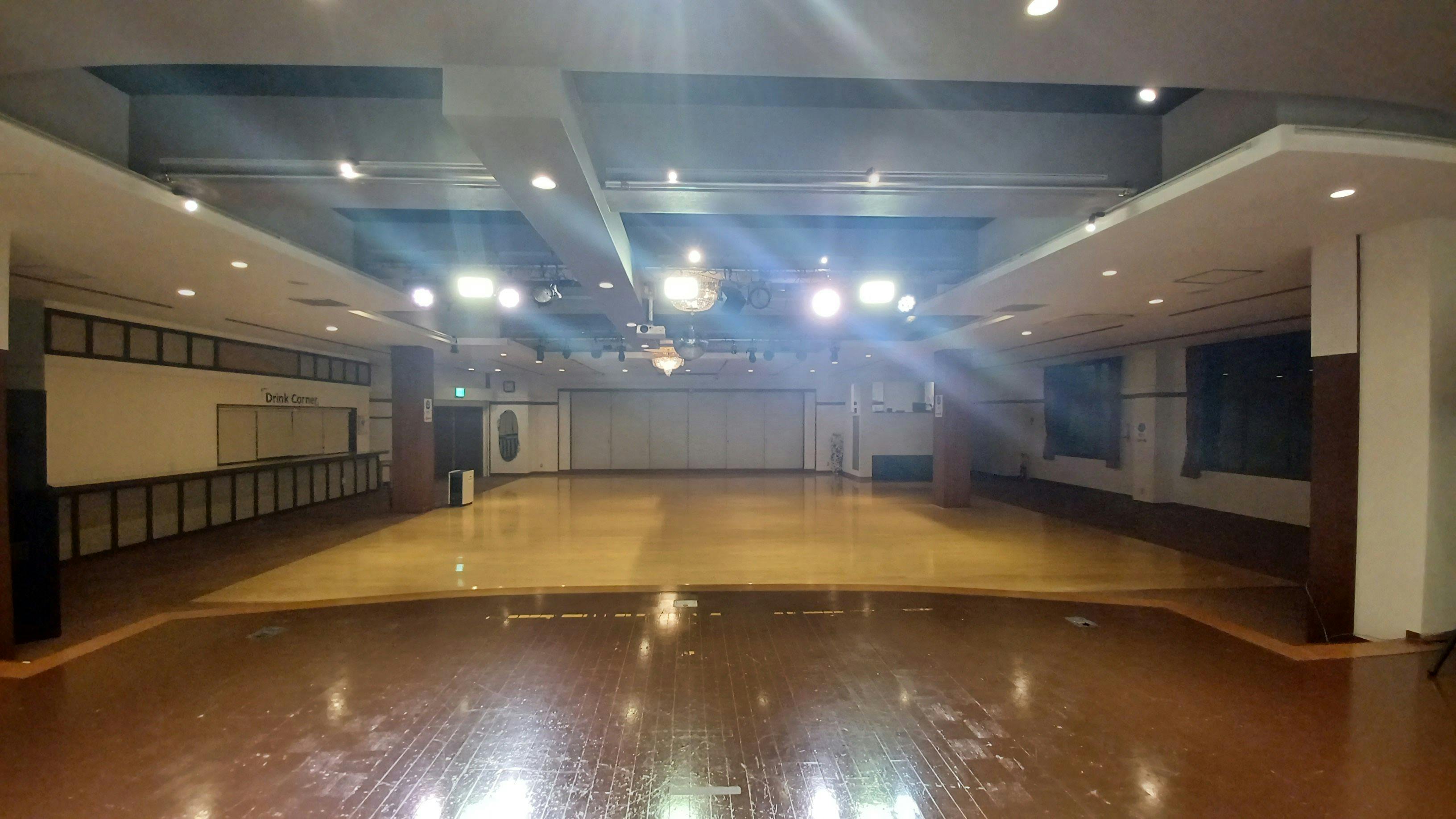 Hotel Swan Lake Nagara