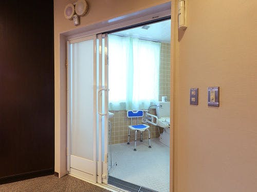 ユニバーサル客室