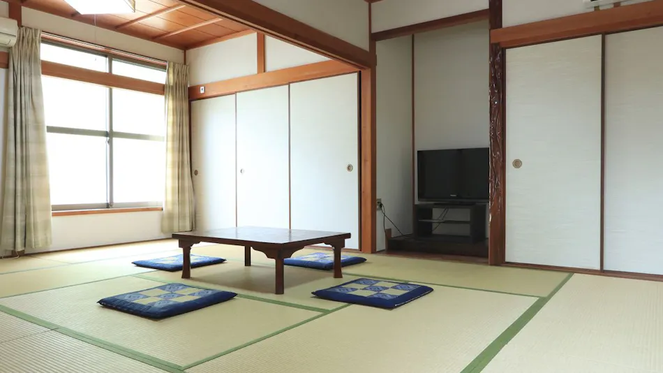 Onsen Minshuku Kosakaya Motokan