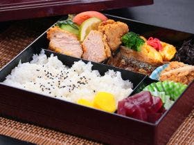 温泉民宿　小阪屋　元館