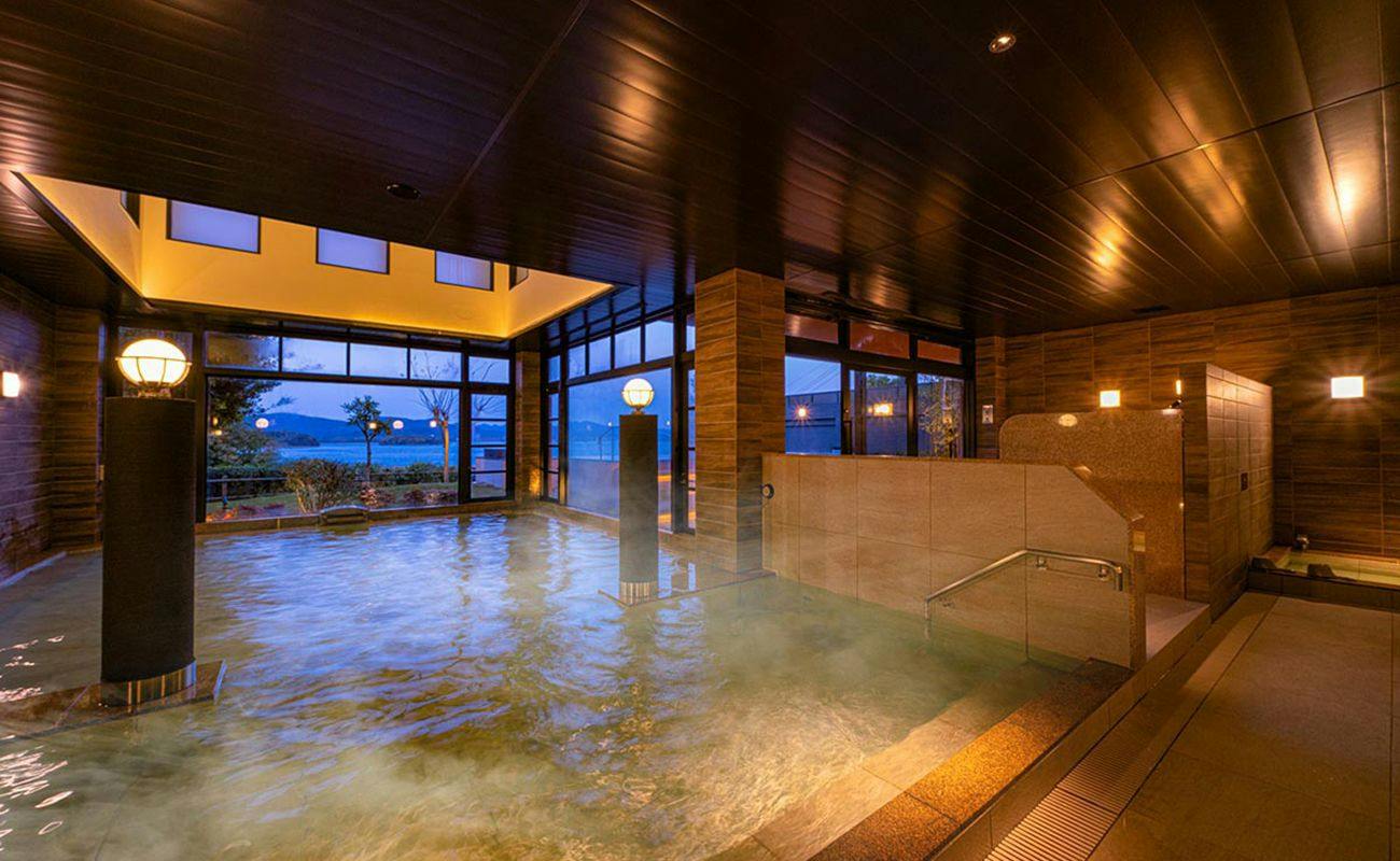 Ooedo Onsen Monogatari Premium Saikaibashi
