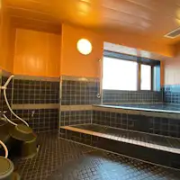 ห้องอาบน้ำรวมสำหรับผู้หญิง