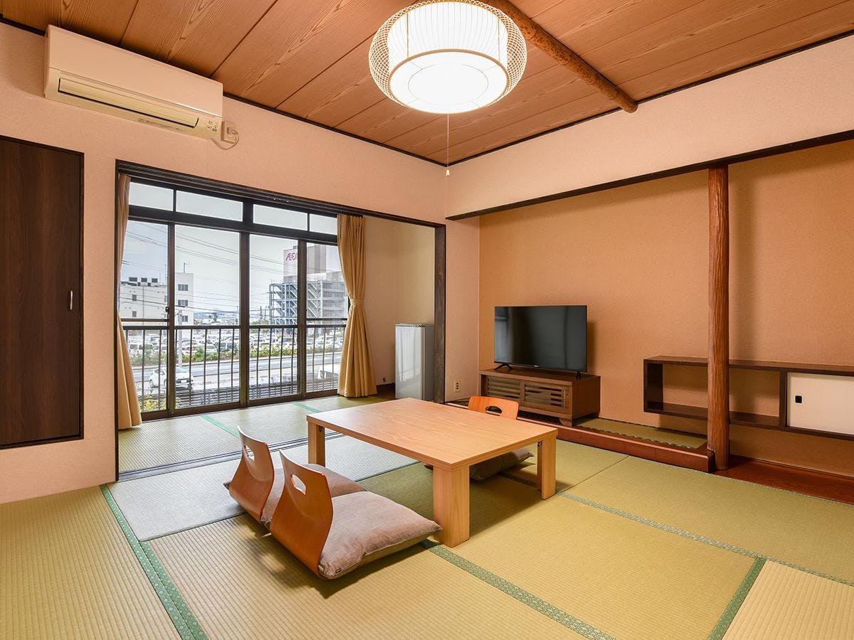 【อาคารเก่า】ห้องสไตล์ญี่ปุ่น (1-3 ท่าน) ชั้น 2