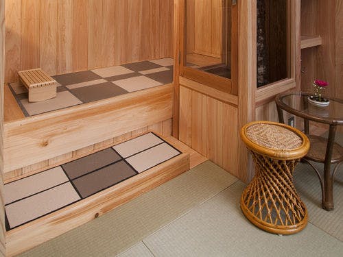 椿の間：岩盤浴