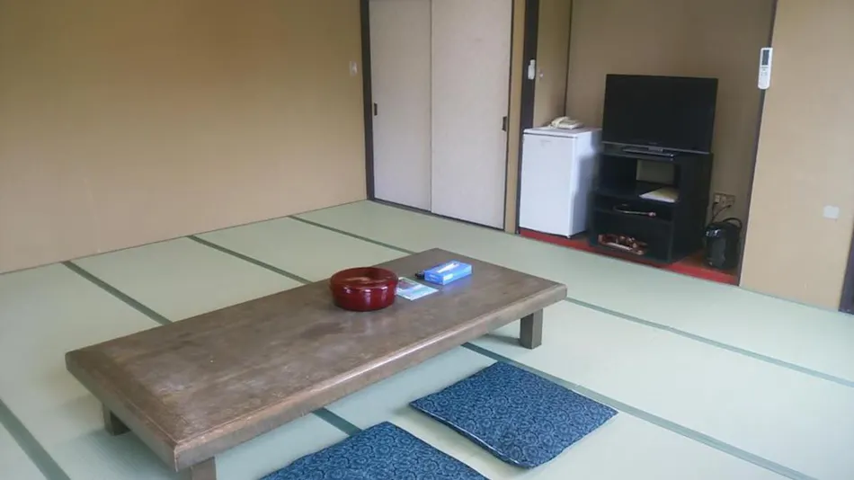 Open-Air Bath Inn: Fortune Bath Royal Hotel Kawaguchiko