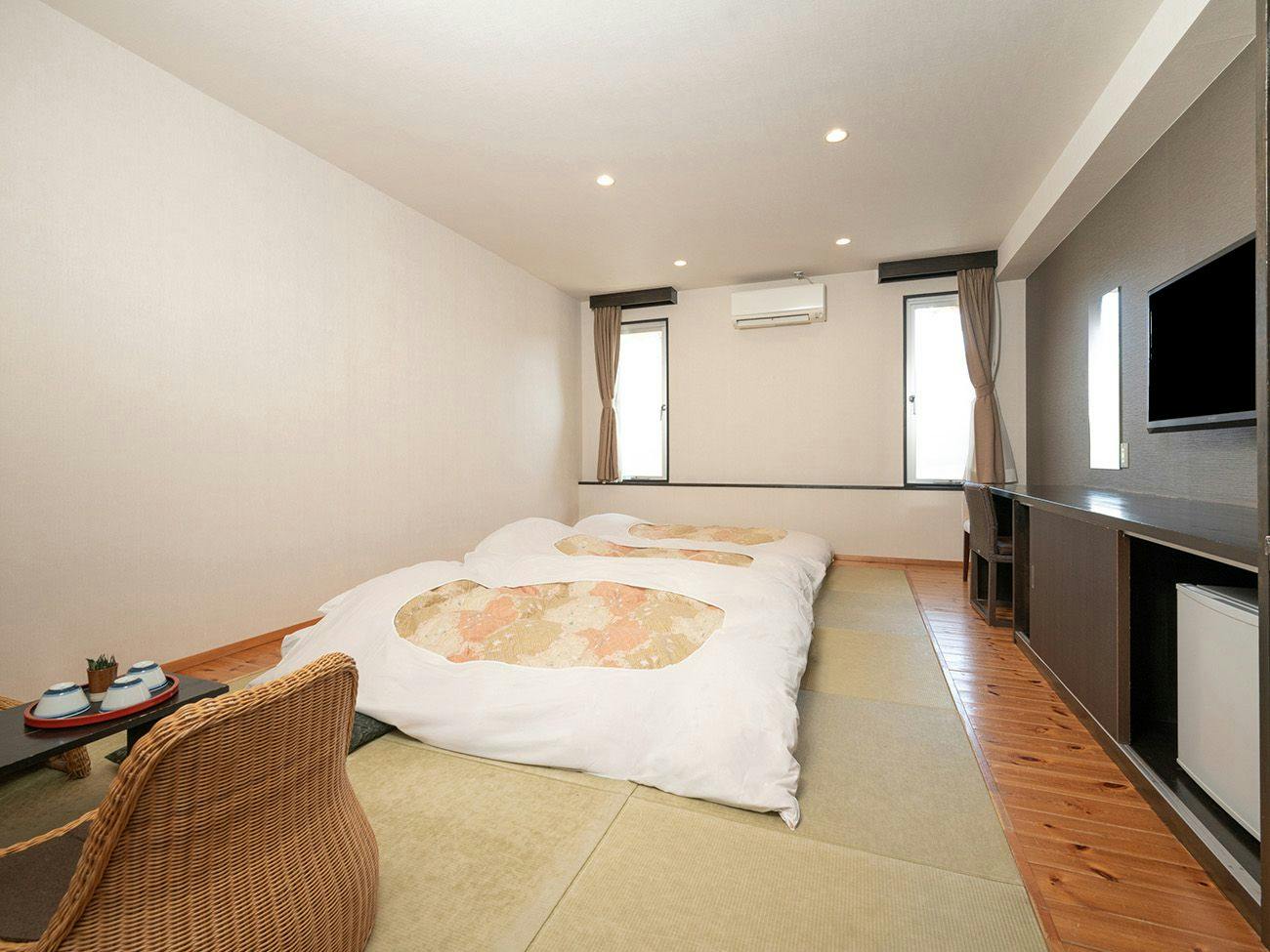 Open-Air Bath Inn: Fortune Bath Royal Hotel Kawaguchiko
