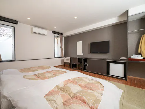 ห้องพักสไตล์ญี่ปุ่นและตะวันตกแบบโมเดิร์น