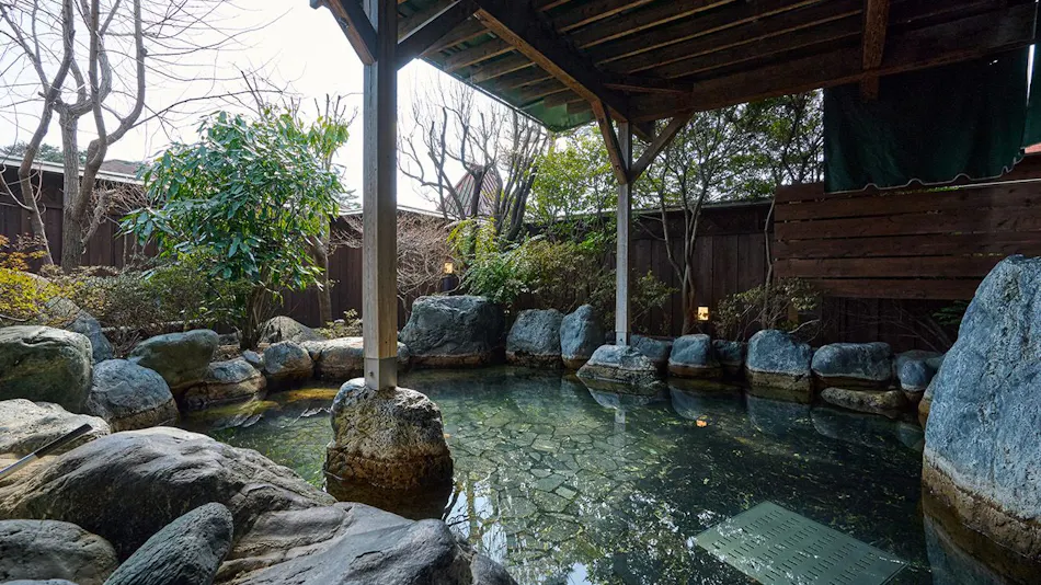 Open-Air Bath Inn: Fortune Bath Royal Hotel Kawaguchiko