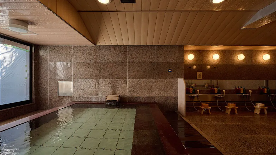 Open-Air Bath Inn: Fortune Bath Royal Hotel Kawaguchiko