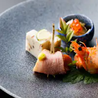 ตัวอย่างอาหาร ■ ไคเซกิพิเศษ