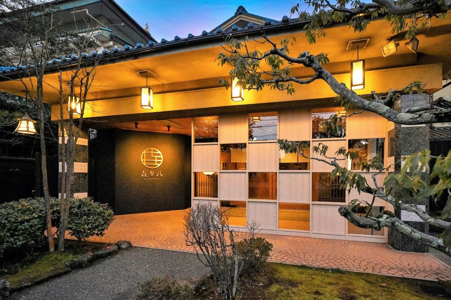 ■ภายนอก■ประตูหน้า■