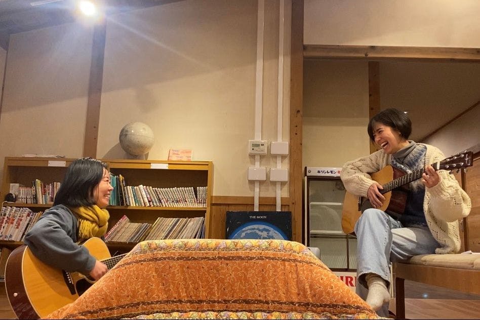 로비에서 단란♪