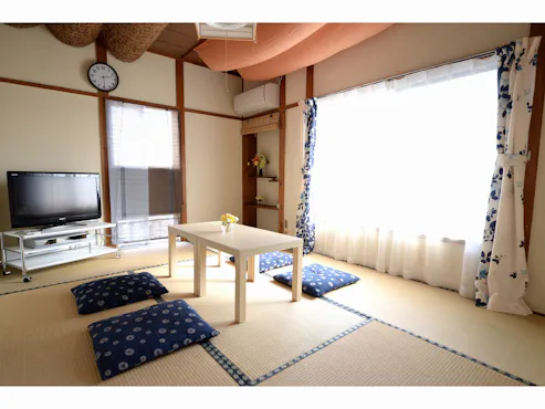 ห้องสไตล์ญี่ปุ่น 6 เสื่อทาทามิ ชั้น 2