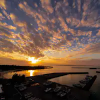 พระอาทิตย์ตก