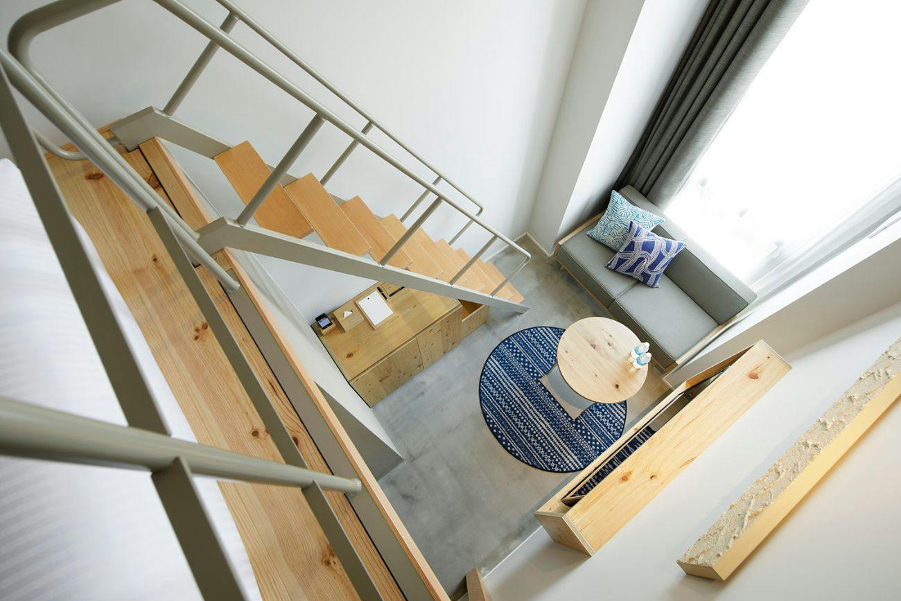 HOTEL LOCUS