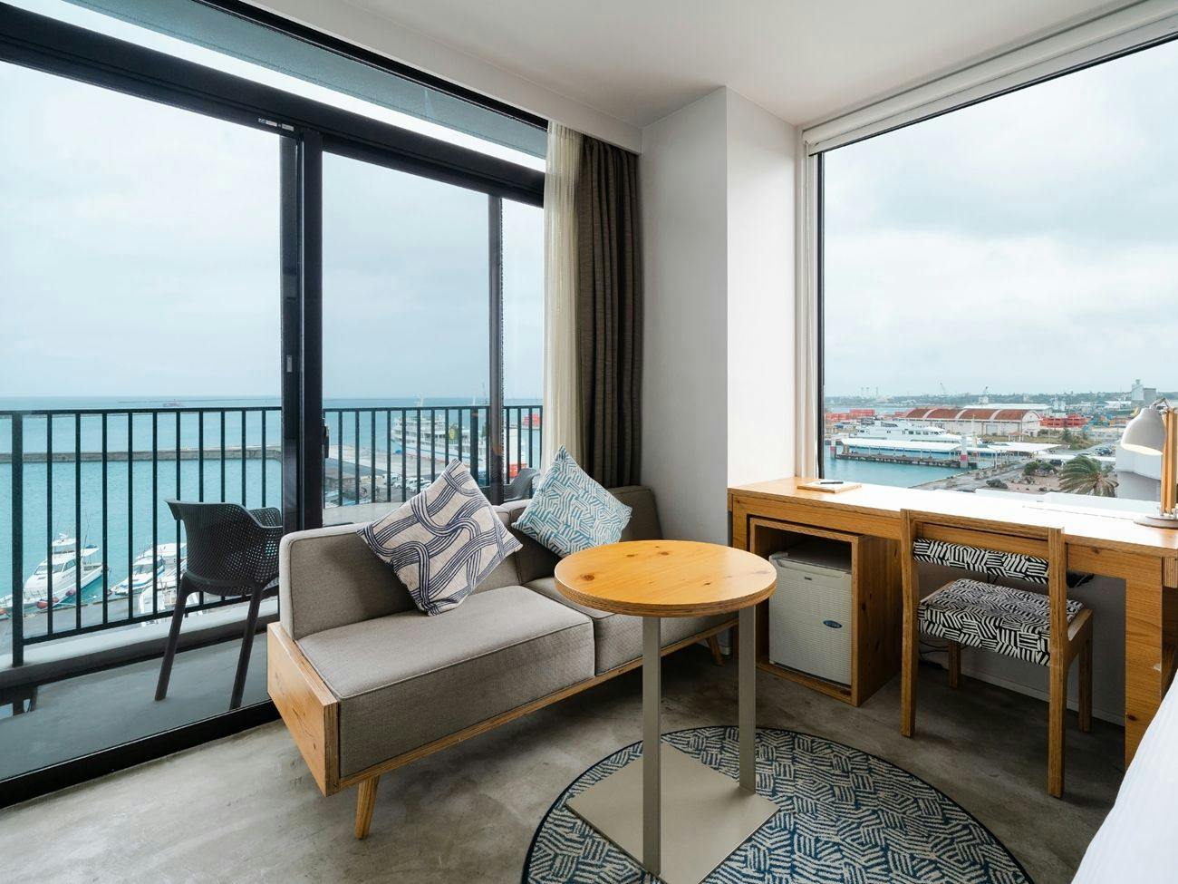 HOTEL LOCUS