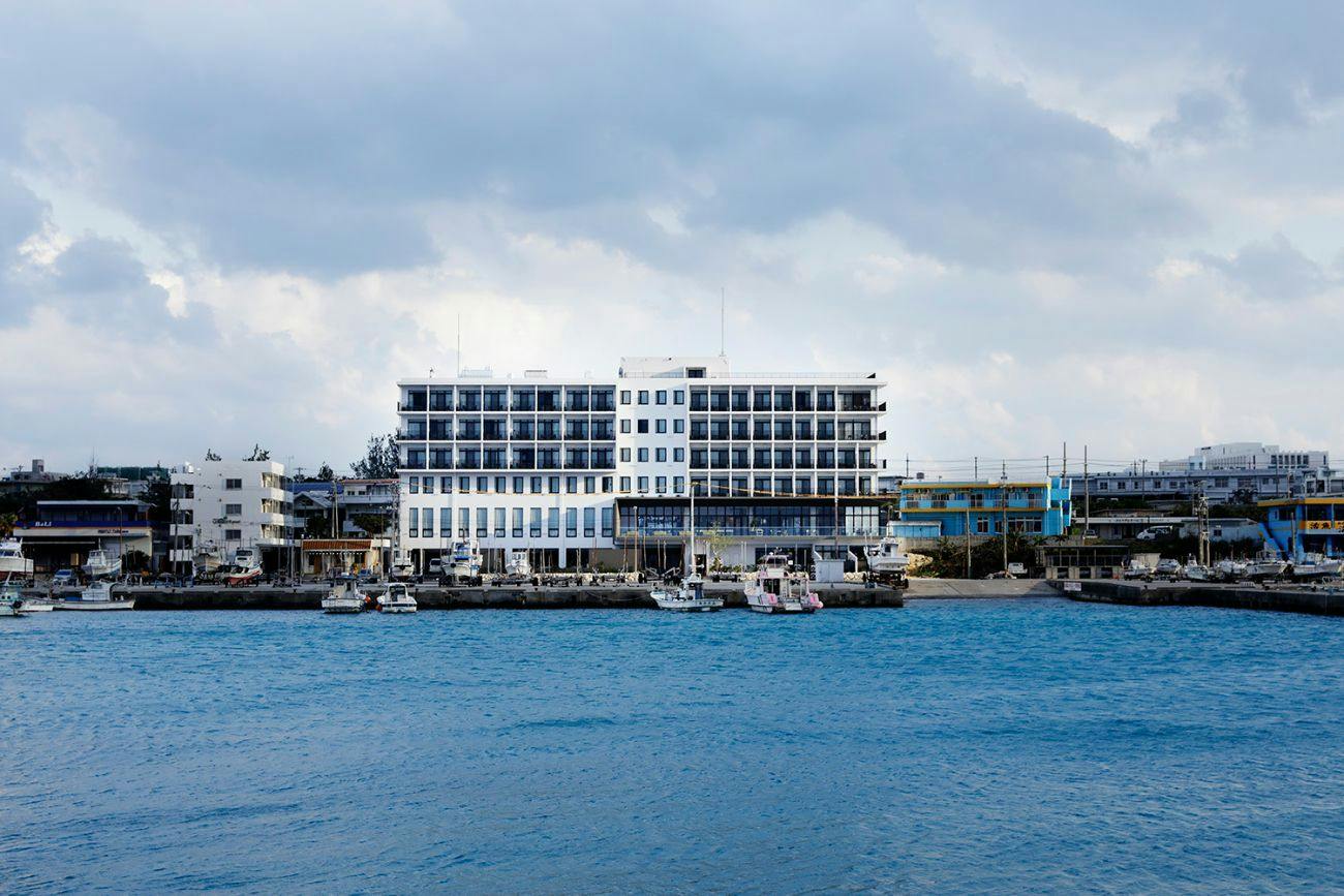 HOTEL LOCUS